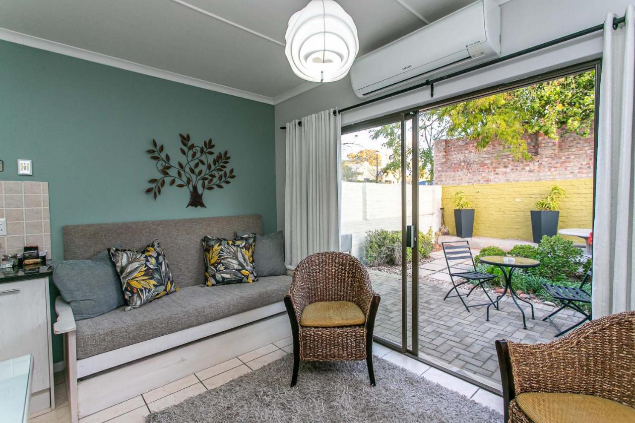 El Dorado Private Collection Apartamento Oudtshoorn Exterior foto